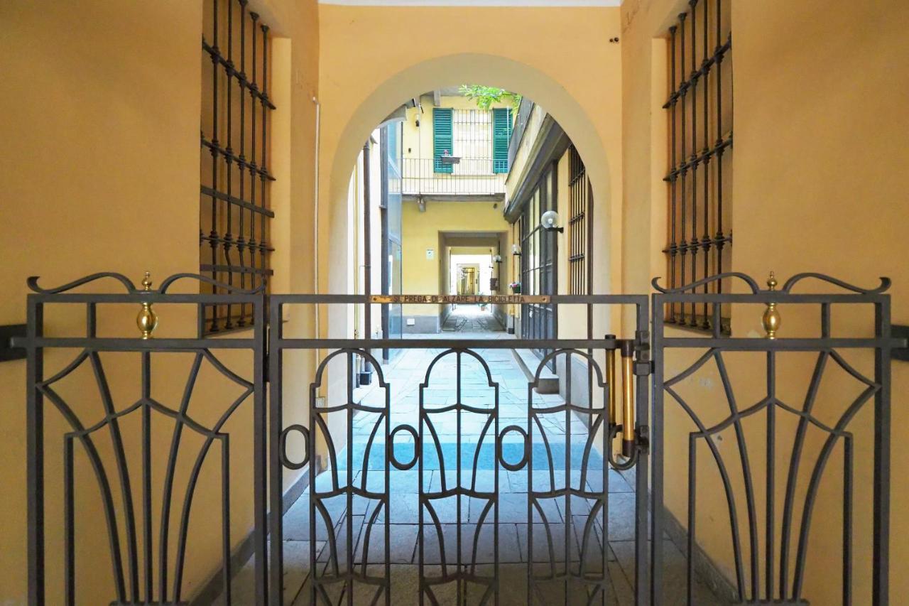 Апартаменты Centro Storico, Darsena E Duomo - Corso Genova - Italy Flat Vacation Милан Экстерьер фото